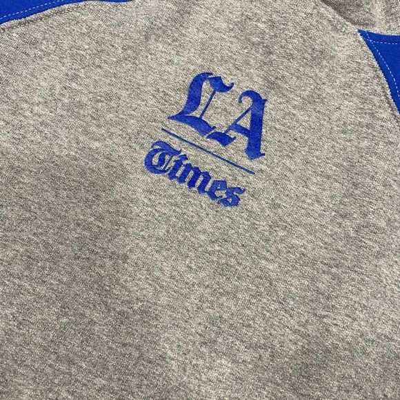 DODGER jersey hoodie w/ pocket! Unisex but listed under men's. Worn once 💙EUC⚾️ - Picture 6 of 10
